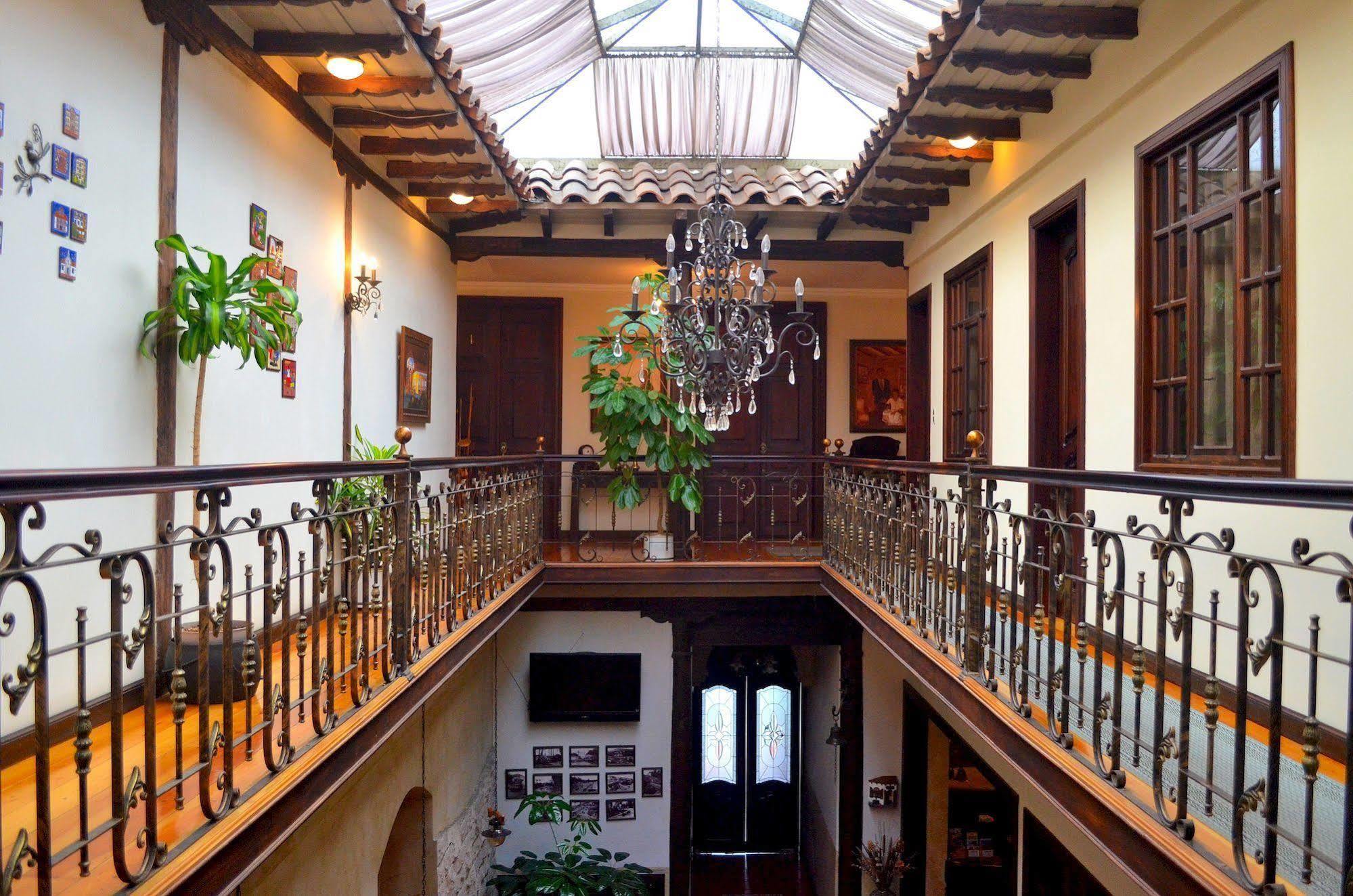 La Posada Cuencana Hotel المظهر الخارجي الصورة