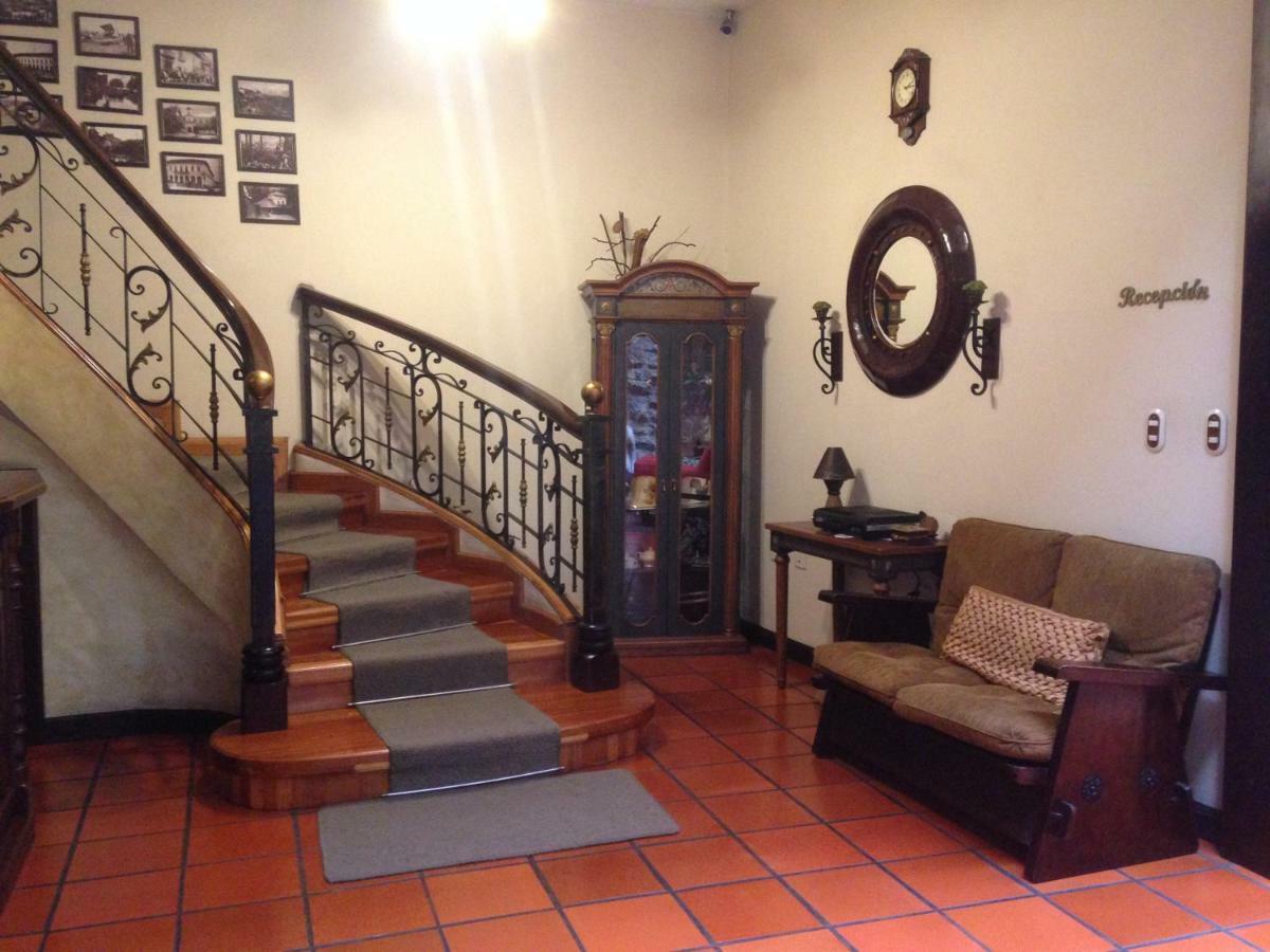 La Posada Cuencana Hotel المظهر الخارجي الصورة